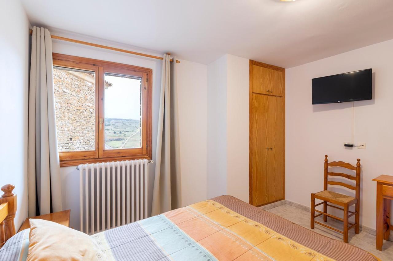 Vicenta * Valdelinares (Aragon)